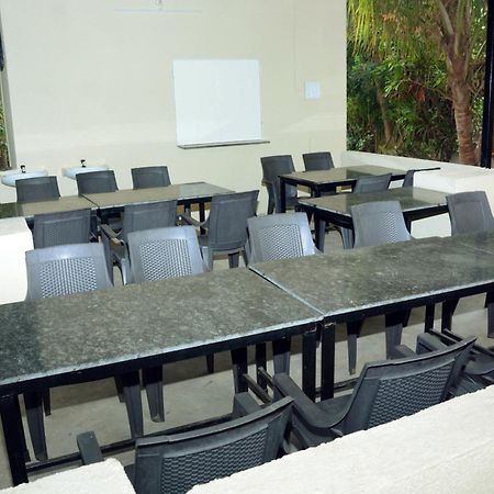 Shree Swami Samarth Resort Diveāgar Buitenkant foto