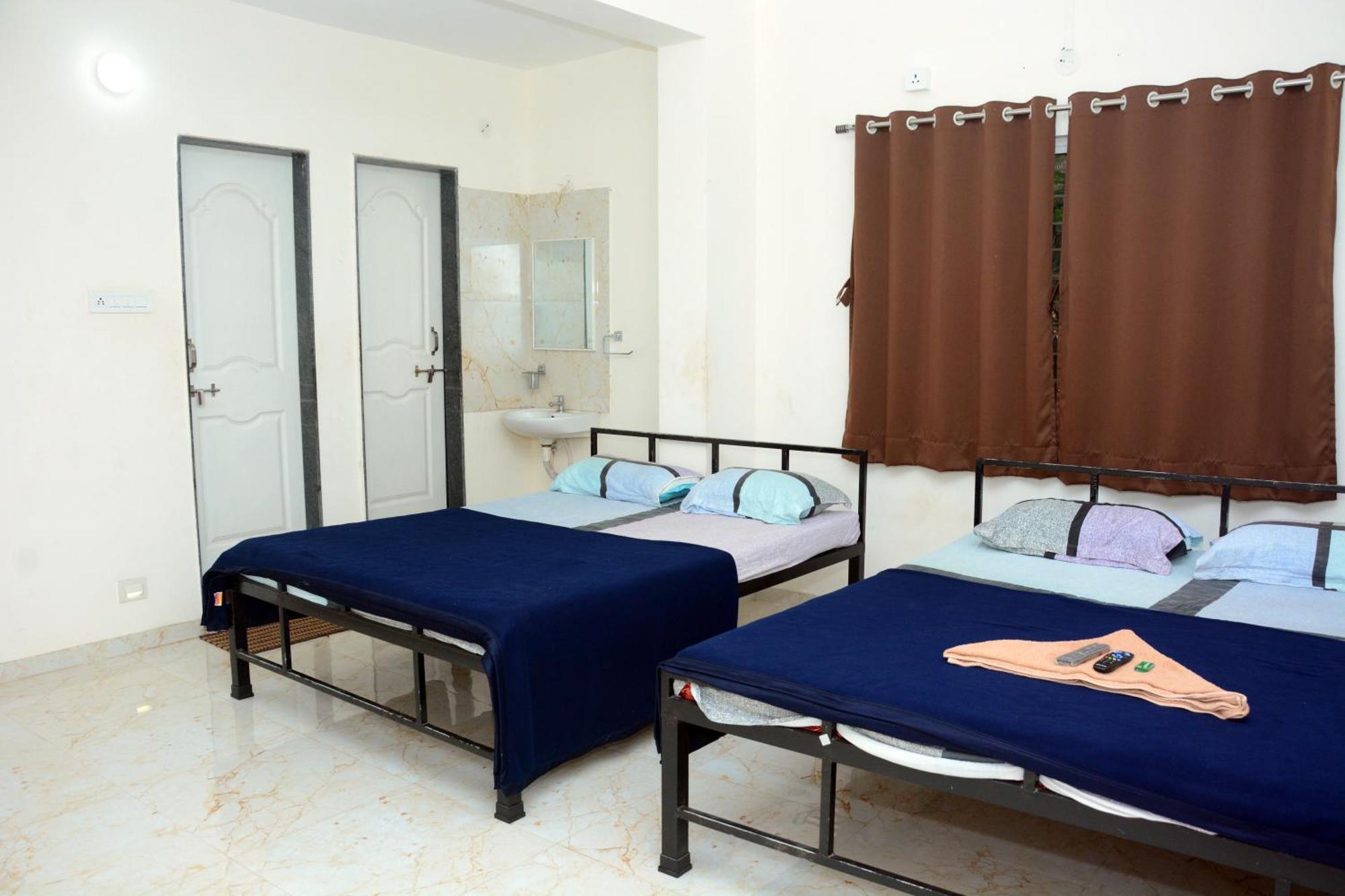 Shree Swami Samarth Resort Diveāgar Buitenkant foto